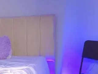 Quianna-1  live sex cam