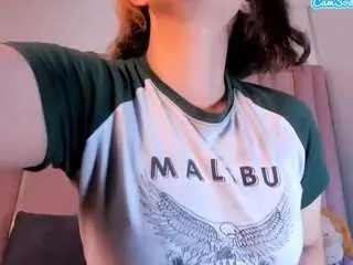 Samanthamoons25  live sex cam