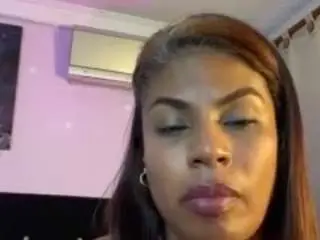 Sashariver  live sex cam