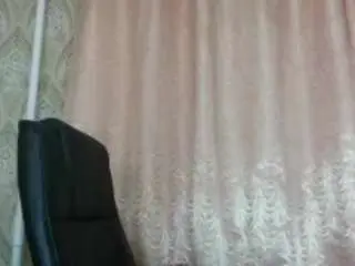 Yourcurlybaby  live sex cam