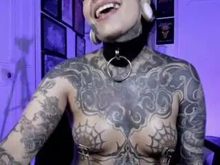 Hera-ink  live sex cam