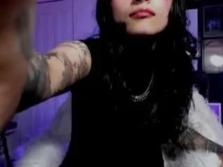 Hera-ink  live sex cam