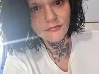 Lexxusloo98  live sex cam