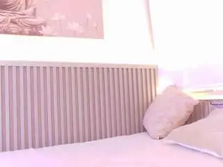 Lizmonserrat1  live sex cam