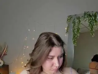 Maya-raay  live sex cam