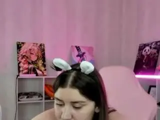 Maya-raay  live sex cam