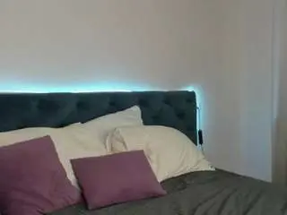 Maya-raay  live sex cam