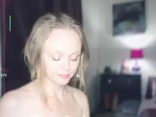 Melodylou6969  live sex cam