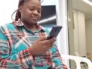 Shaleybae  live sex cam