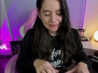 Tamara-m  live sex cam