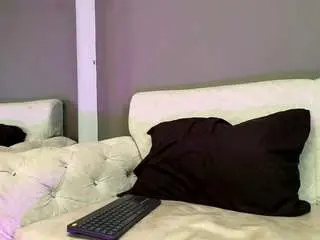Zoee-8  live sex cam