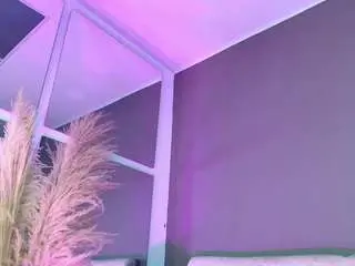 Zoee-8  live sex cam