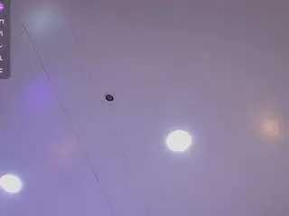 Zoee-8  live sex cam
