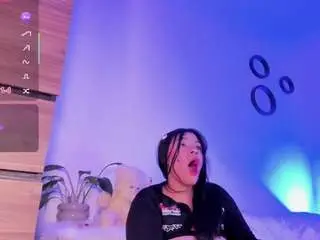 Emilie-james  live sex cam