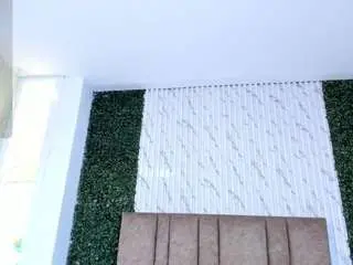 Susannross  live sex cam