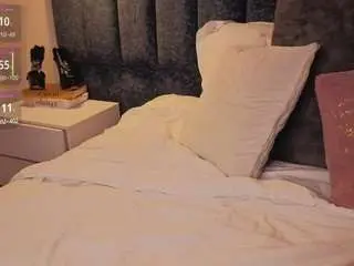 Arianna-suarezz  live sex cam