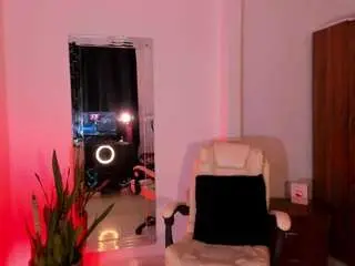 Chloee-jones  live sex cam