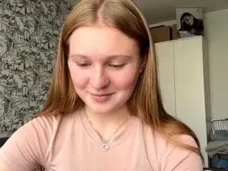 Juliettegeils  live sex cam