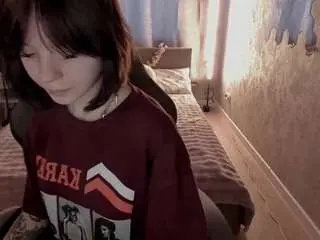 Loly-cutt1e  live sex cam