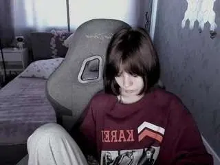 Loly-cutt1e  live sex cam