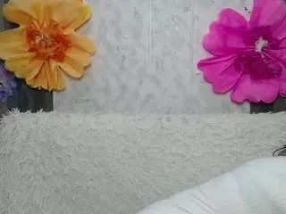 Rosehille  live sex cam