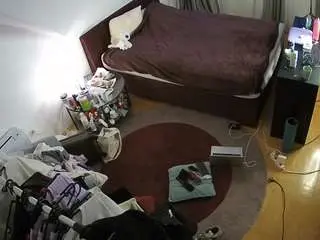 Voyeurcam-julmodels-whitebed-1  live sex cam