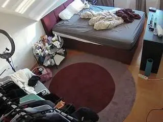 Voyeurcam-julmodels-whitebed-1  live sex cam