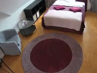 Voyeurcam-julmodels-whitebed-1  live sex cam
