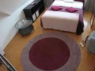 Voyeurcam-julmodels-whitebed-1  live sex cam