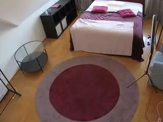 Voyeurcam-julmodels-whitebed-1  live sex cam