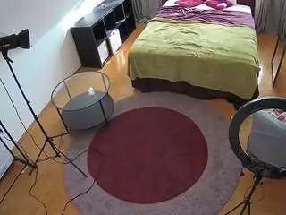 Voyeurcam-julmodels-whitebed-1  live sex cam
