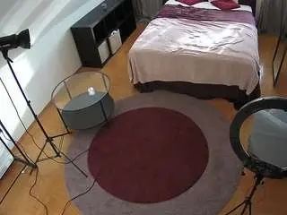 Voyeurcam-julmodels-whitebed-1  live sex cam