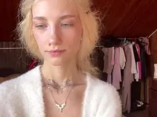 Graciamcbride  live sex cam