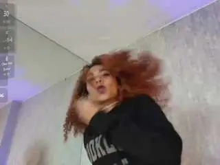 Dannaglow  live sex cam
