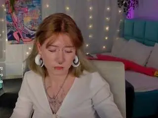 Elira-vane  live sex cam