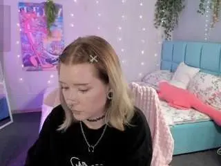 Elira-vane  live sex cam
