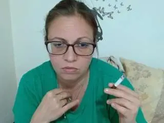 Ladyhellene  live sex cam