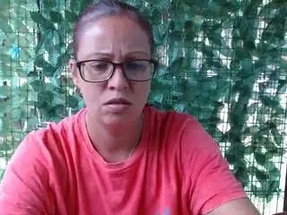 Ladyhellene  live sex cam