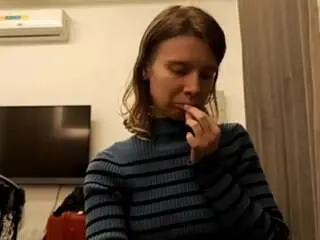 Saanviscott  live sex cam