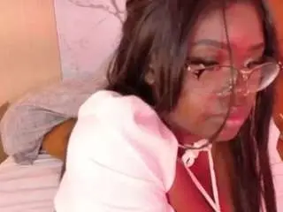 Emiilylovex  live sex cam