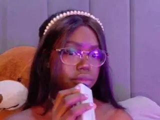 Emiilylovex  live sex cam