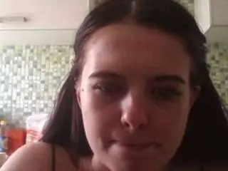 Karolebelen  live sex cam