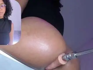 Milahall  live sex cam