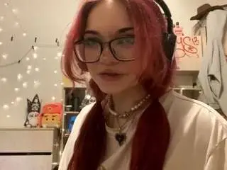 Redheadcatxdd  live sex cam