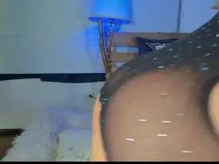 Valeryguti1  live sex cam
