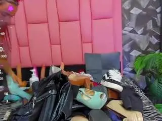 Brithanyslim  live sex cam