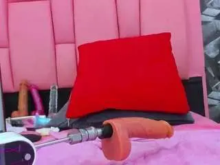 Brithanyslim  live sex cam