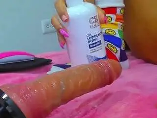Brithanyslim  live sex cam