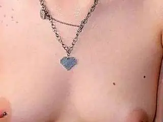 Carolinerichter  live sex cam