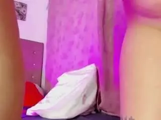 Crystal-brubano  live sex cam